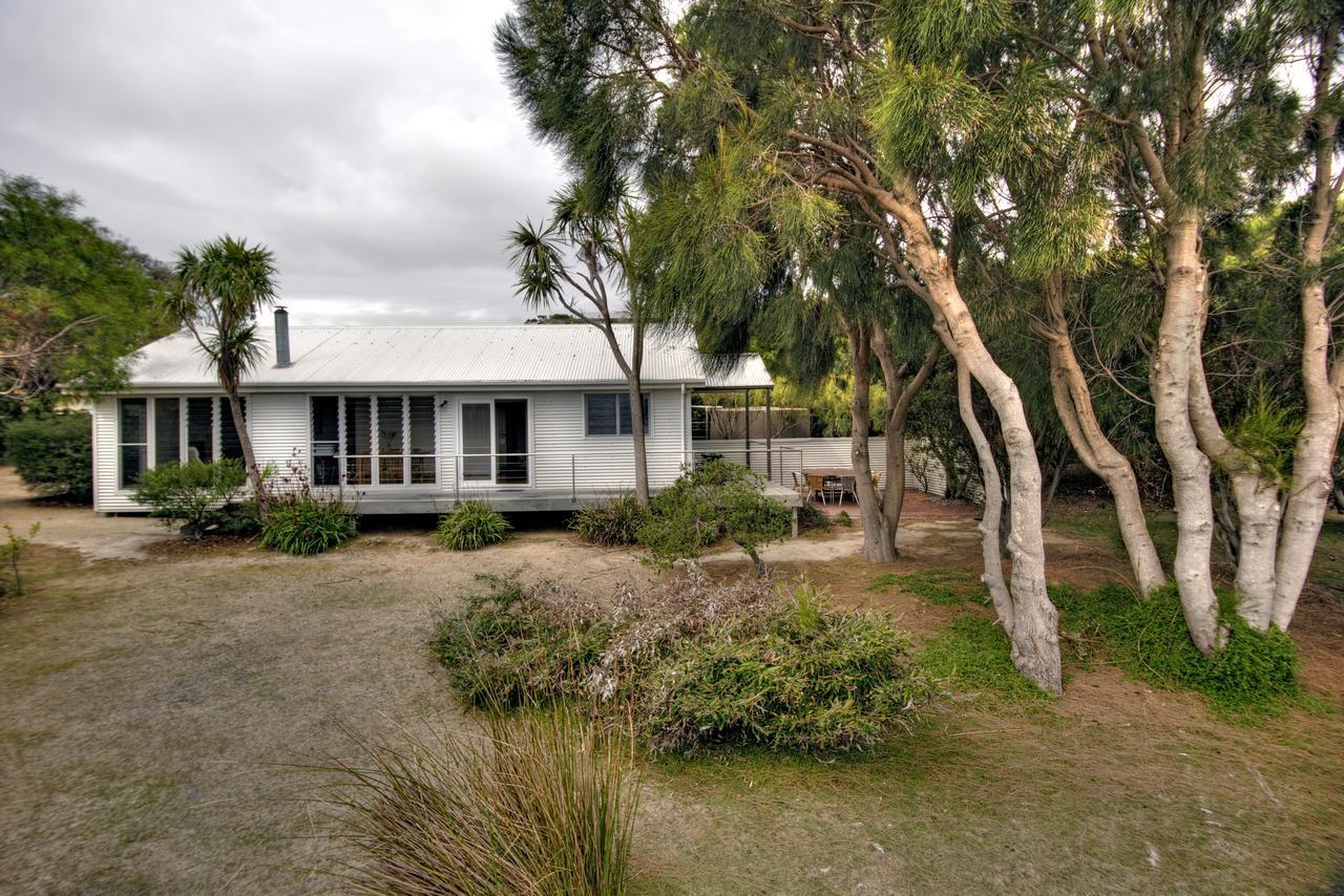 Freycinet Sanctuary @ Oyster Bay Villa Coles Bay Buitenkant foto